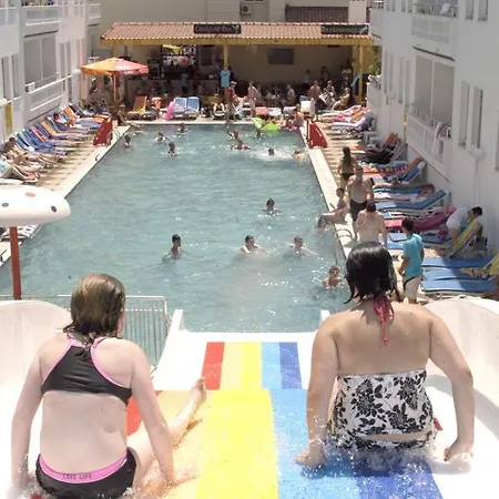 Club Ceylan Otel 3*