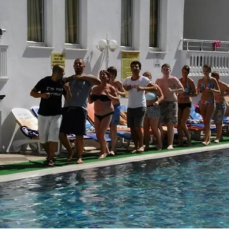 Otel Club Ceylan