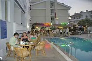 Club Ceylan Otel 3*